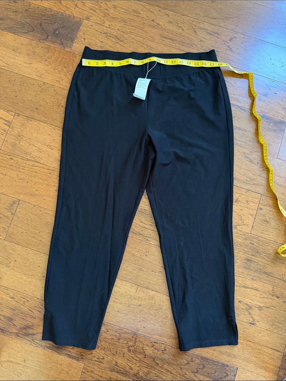 NWT Eileen Fisher women’s black pants -large